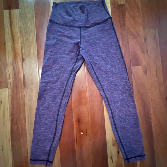 Lululemon Wunder Under Cropped Leggings Purple patterned space dye size 4 - Picture 4 of 8